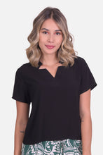 Cargar imagen en el visor de la galería, Blusa Barein Negra
